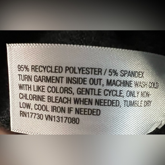 B7 NWT AVA & VIV SWEATER SIZE 2XL IN GRAY.  BUST 26.5”, LENGTH 28”. - Picture 12 of 13